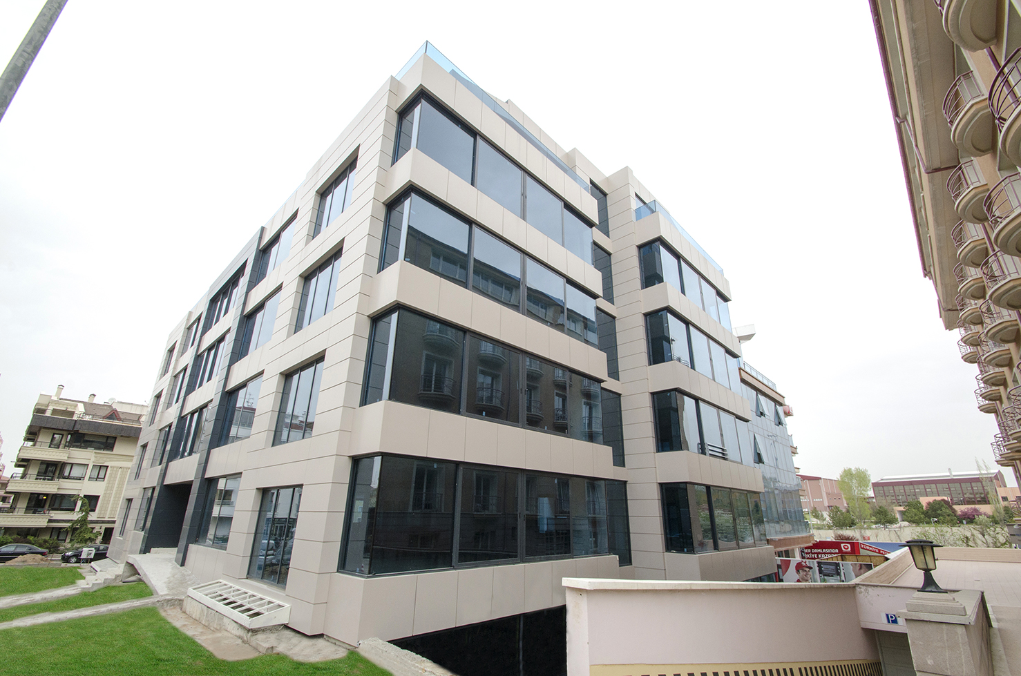 MEFA EMLAK İŞ MERKEZİ / ANKARA