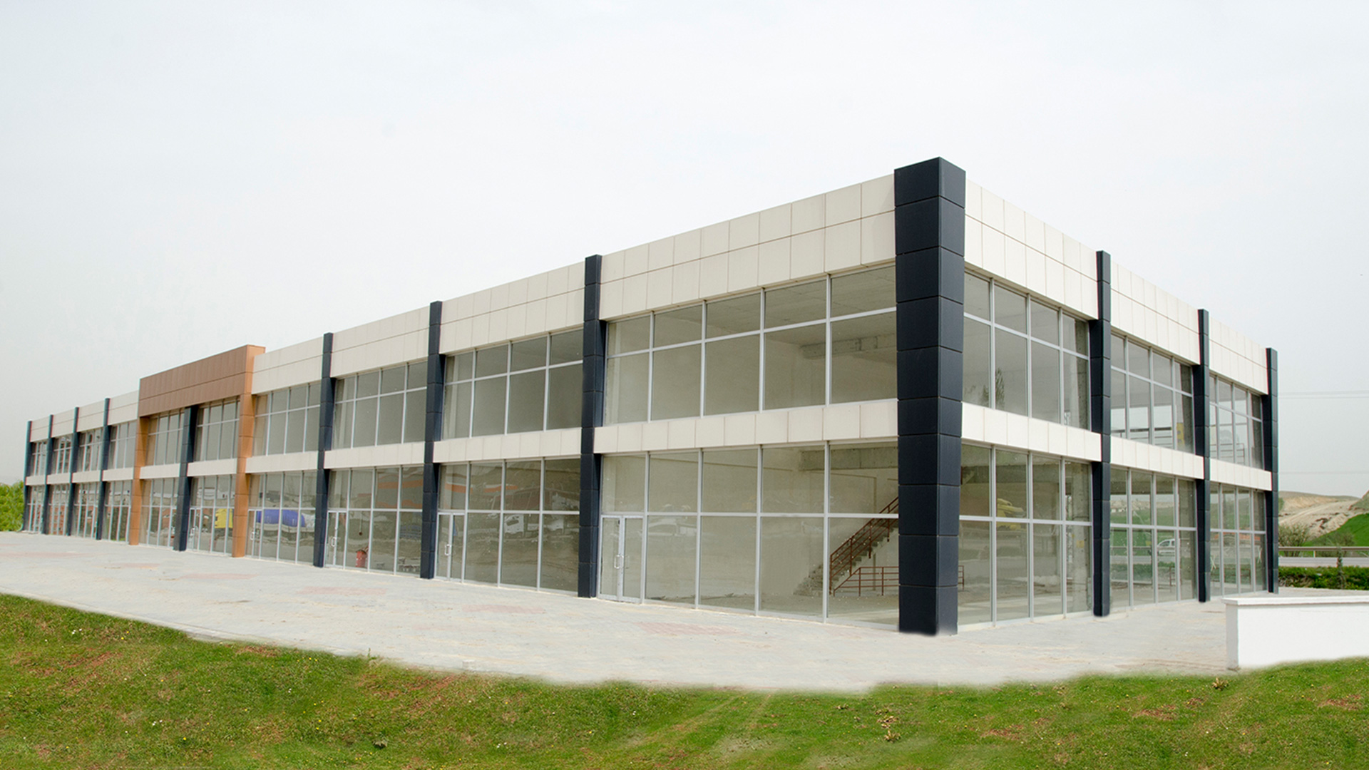 USLU İŞ MERKEZİ / ANKARA